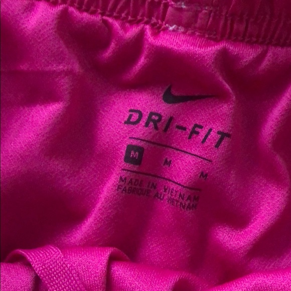 Nike shorts - Picture 2 of 3